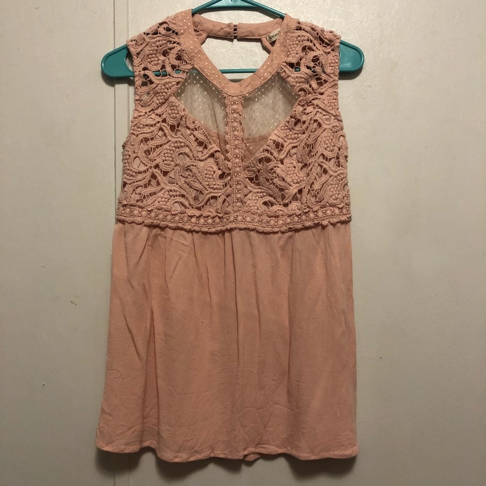 Super cute blouse